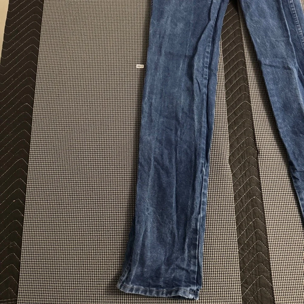Wrangler men 27x36